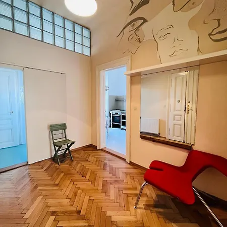 Palais Am Park Διαμέρισμα *